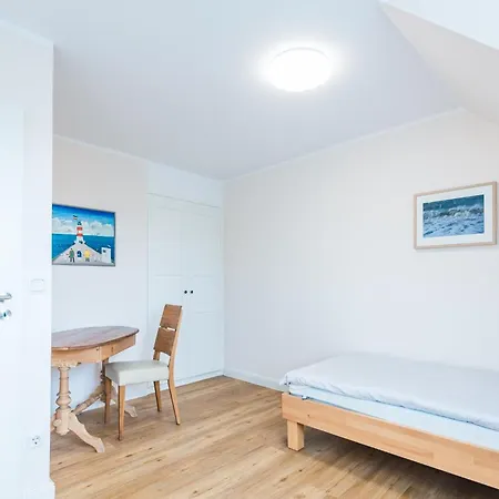 Haus Muschelsucher, Duenenstrasse 44, App 2 Lejlighed Zingst